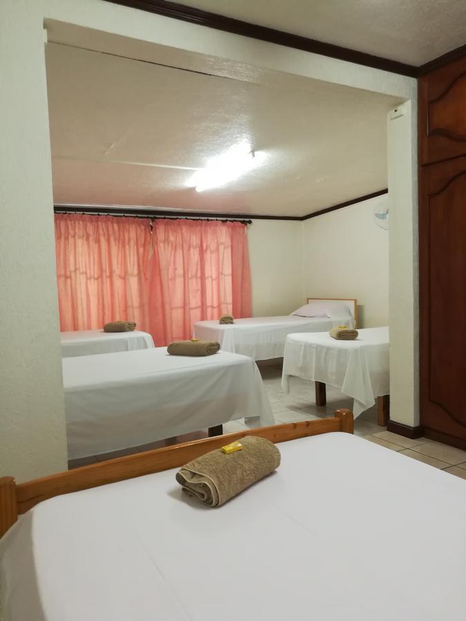 Ahitea Lodge بابيت المظهر الخارجي الصورة